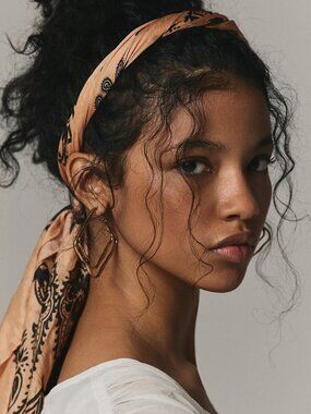 So Silk Bandana